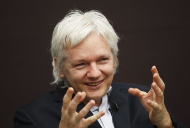 409634_julian assange 676x456.jpg