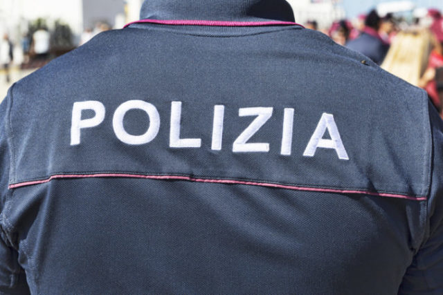 409977_talianska policia 676x451.jpg