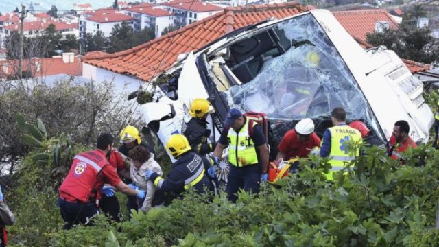 410045_havaria autobusu madeira 676x474.jpg