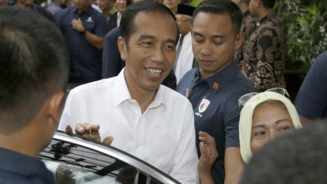 410162_widodo 676x467.jpg