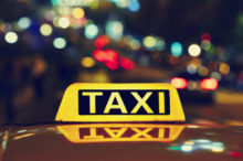410604_taxi 676x450.jpg