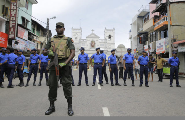 410637_sri_lanka_church_blasts_72297 26542d960fcd4af595fad09c5b9772fd 676x440.jpg