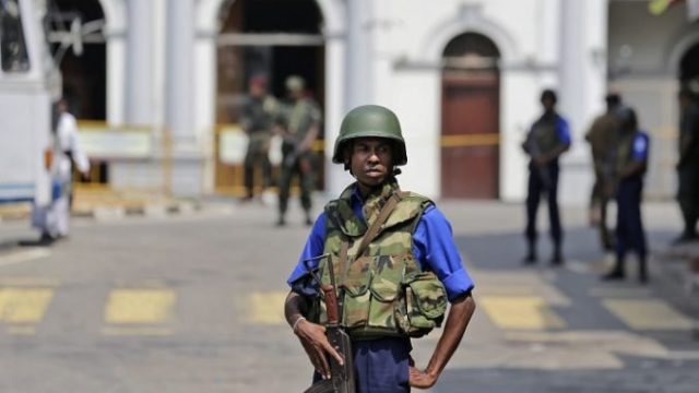 410763_sri lanka 2 676x458.jpg