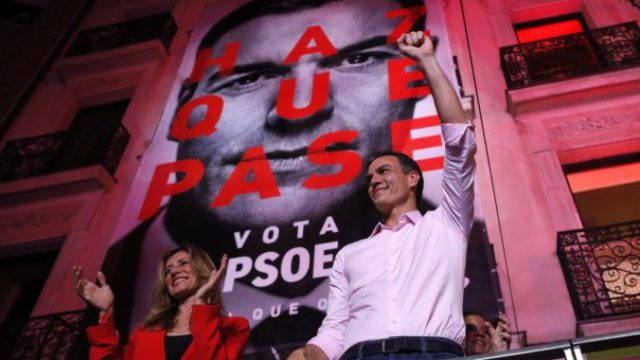 411069_pedro sanchez 676x448.jpg