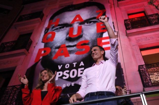 411069_pedro sanchez 676x448.jpg