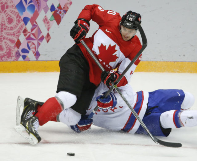 411277_nhl_olympics_hockey_68189 b9feb6c576ee46ec846641f94fcc4dd2 676x552.jpg