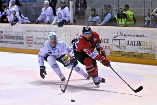 411315_eric faille hc 05 iclinic banska bystrica tipsport liga 676x451.jpg