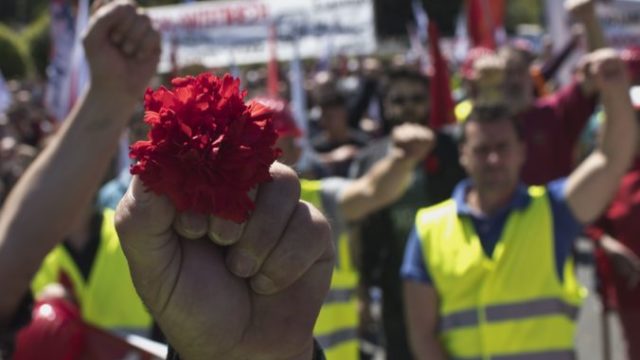 411504_protest ateny 676x451.jpg