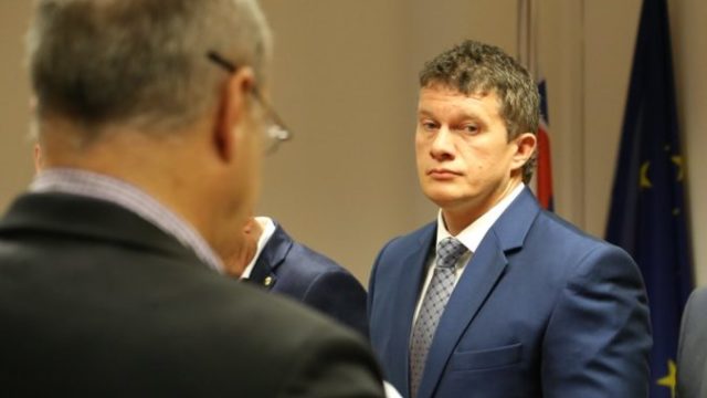 411536_branislav zurian 676x534.jpg