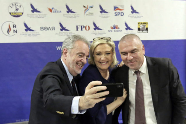 411839_bulgaria_le_pen_62709 704a0e6439384d07b618086c469ebf2a 676x452.jpg