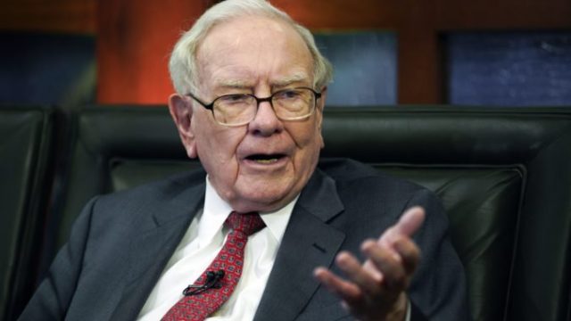 411930_warren buffett 676x467.jpg