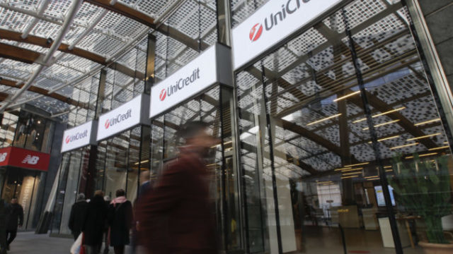 412409_unicredit 676x497.jpg
