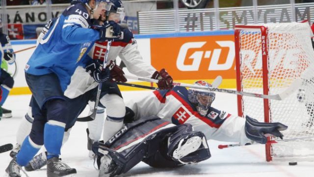 412515_russia_hockey_worlds 7cbe18eaa0e343ef8a5d87dca1651724 676x467.jpeg