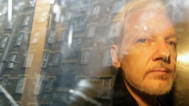 412774_assange 1 676x490.jpg