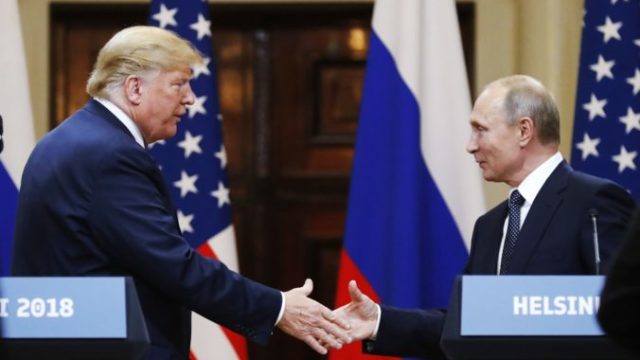 413011_donald trump vladimir putin 676x448.jpg