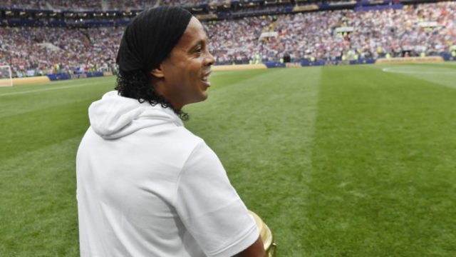 413034_ronaldinho 676x442.jpg