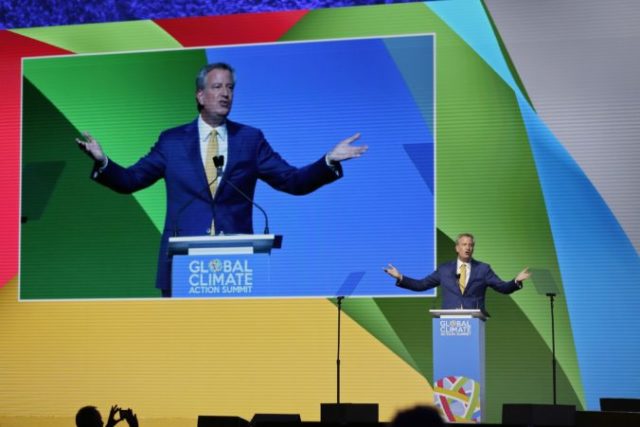 413210_bill de blasio 676x451.jpg