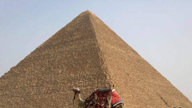413527_egypt_tourism_34202 d0e2ddac697540d78bd6fc222f9eafce 676x351.jpg
