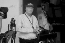 413724_niki lauda 1 676x448.jpg