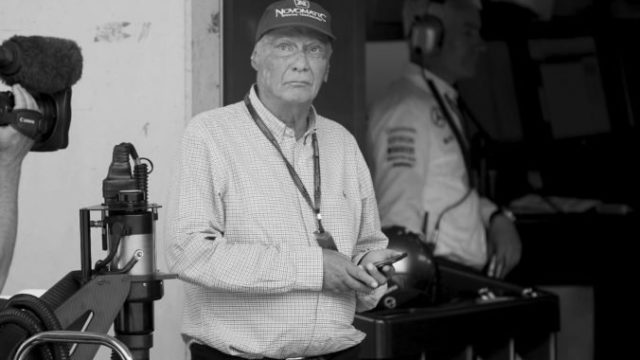 413724_niki lauda 1 676x448.jpg