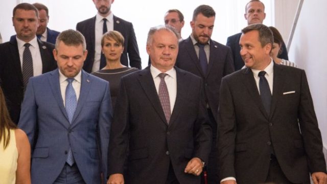 413816_peter pellegrini andrej kiska andrej danko 676x451.jpg