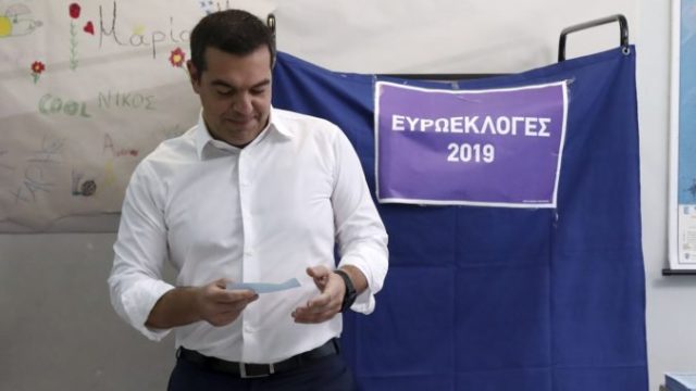 414393_alexis tsipras 676x451.jpg