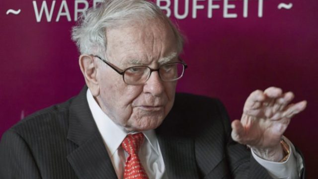 414690_berkshire_hathaway_shareholders_68300 123e8e747e364fb5b33a65e0cc6938aa 676x451.jpg