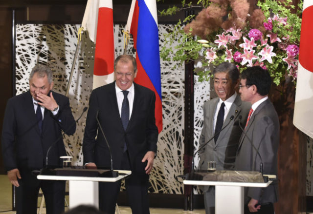 414877_japan_russia_68035 13b1680f30764cde9c41e58629db9667 676x464.jpg