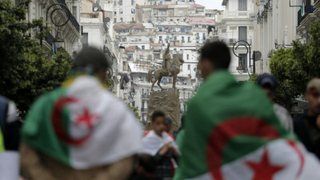 415151_algeria_26775 949ab92ba19e4dd3896429642c46f0b3 676x451.jpg