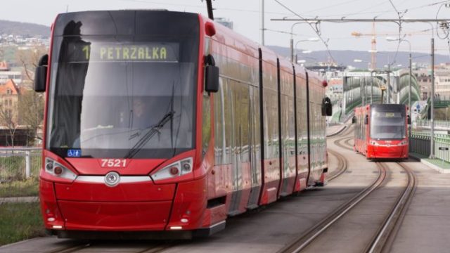 415698_elektricka bratislava petrzalka 676x451.jpg