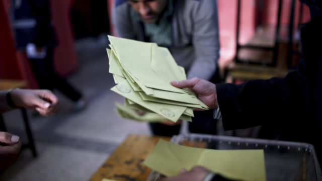 415864_turkey_referendum_58829 7e1773761ee74da8892b3eda2f324ae5 676x451.jpg