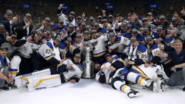 416225_st. louis blues 676x402.jpg