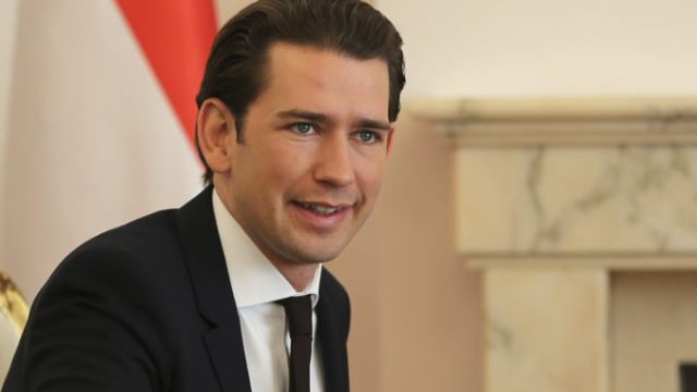 416673_kosovo_austria_85621 10516879cc10447e82fb0bad4e67041b 676x451.jpg