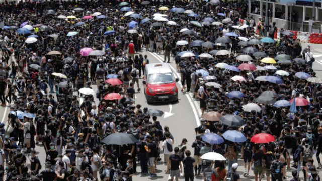 416994_hongkong 1 676x451.jpg