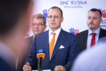 417218_kollar 676x451.jpg