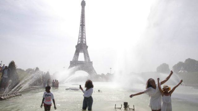 417234_pariz 676x459.jpg