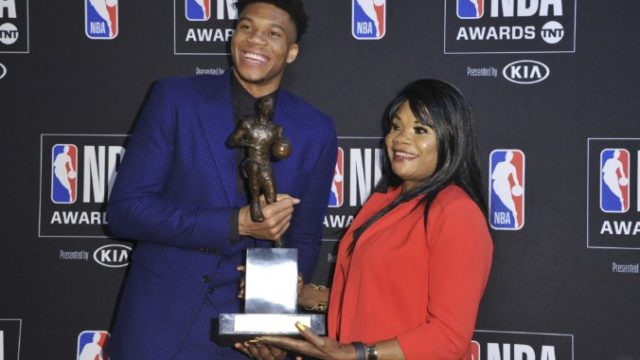 417351_giannis antetokounmpo milwaukee bucks 676x459.jpg