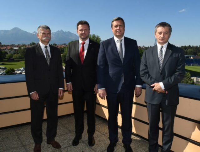 417587_vz5_5822 676x514.jpg