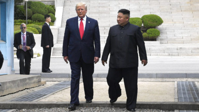 417731_trump_us_north_korea_15444 19acd90c870b424c9e1e7af852d84f26 676x451.jpg