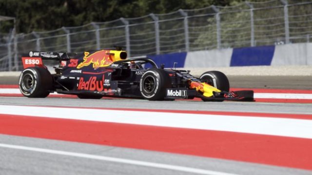 417768_max verstappen velka cena rakuska formula 1 676x447.jpg