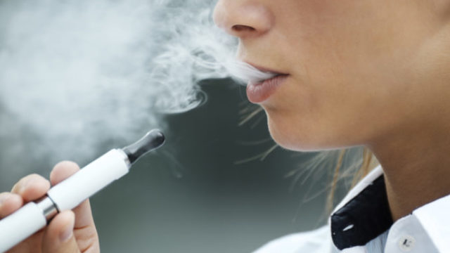 417829_cigarety 676x451.jpg