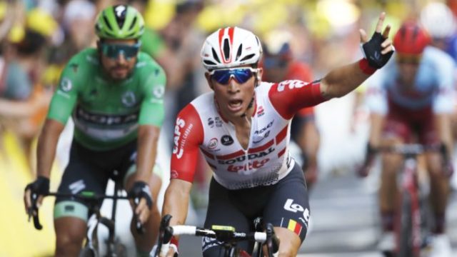 418023_caleb ewan peter sagan tour de france 2019 11. etapa 676x473.jpg