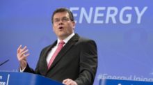 418106_maros sefcovic 676x376.jpg