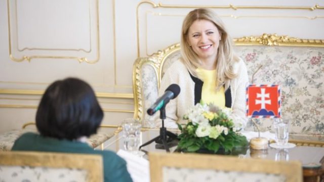 418246_zuzana a aputova 2 676x451.jpg