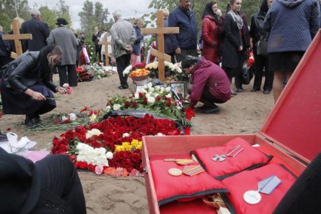 418310_russia_navy_fire_13660 588cd5fa3a3a43779a8205f04fd6b448 676x451.jpg