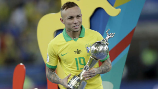 418438_brazil_soccer_copa_america_peru_68951 20d91d9f5b334fc5acc403c4ad58bb05 676x427.jpg