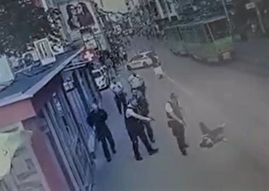 418448_policia_obch.jpg