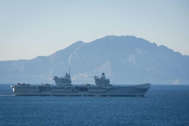418722_hms queen elizabeth 676x451.jpg