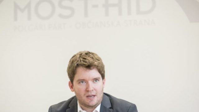 418812_abel ravasz most hid 676x451.jpg