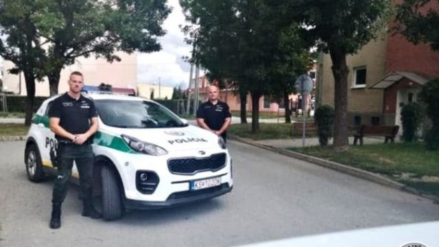 418997_policia 676x507.jpg